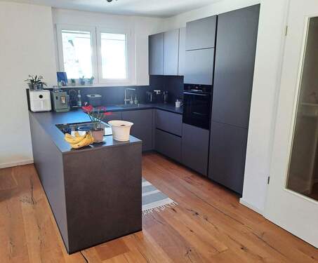 Moderne Küche - Etagenwohnung mit 79,00 m&sup2; in Gundelfingen-Wildtal zum Kaufen