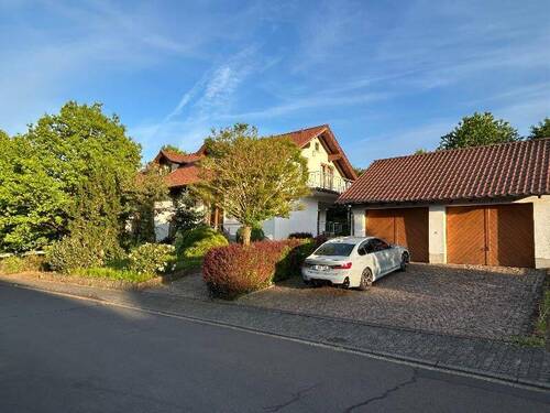 Bild 2 - 1 Zimmer Mehrfamilienhaus, Wohnhaus zum Kaufen in Neustadt