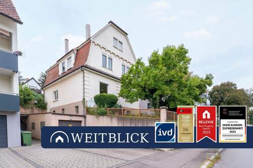 Hausansicht - WEITBLICK: Dreifamilienhaus in toller Lage!