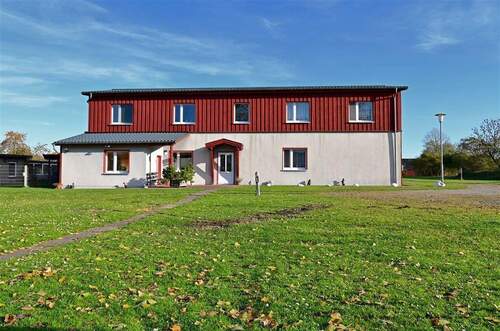 Hausansicht - 1 Zimmer Mehrfamilienhaus, Wohnhaus zum Kaufen in Splietsdorf