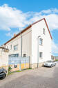 Tor zum Grundstück - 8 Zimmer Einfamilienhaus in Bubenheim
