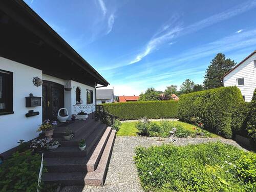 Hauseingang - 6 Zimmer Einfamilienhaus in Isny