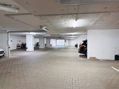 Tiefgarage - 