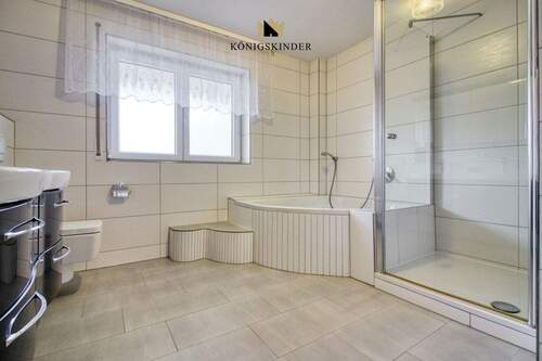 Badezimmer zweite Wohnung - 