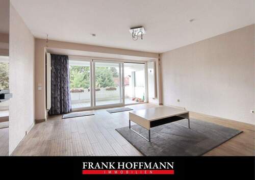 V10301 Titelbild - Moderne 2,5-Zimmer Wohnung mit Tiefgarage in Hamburg-Bramfeld