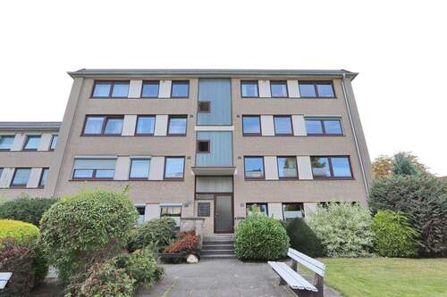 Hauseingang - 2 Zimmer Etagenwohnung zum Kaufen in Hamburg