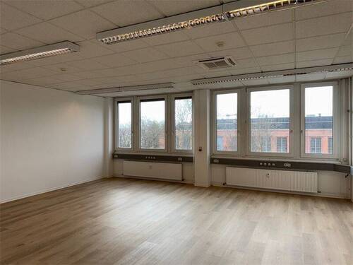 Büro rechte Seite des Büroeing - 