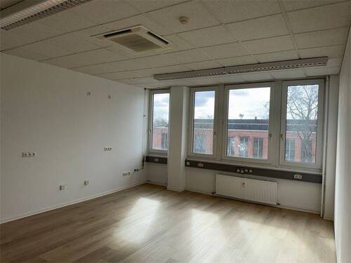 Büro mit Wasseranschluss, link - 