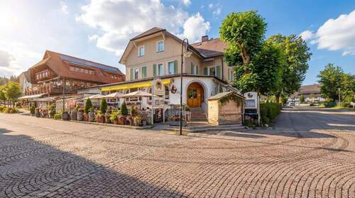 Aussen_2 - Hotel, Pension, Gasthof in Titisee-Neustadt