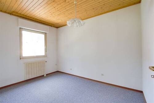 Zimmer 3 - 