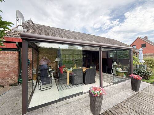 Wintergarten - Einfamilienhaus mit 118,10 m² in Neuendeich zum Kaufen