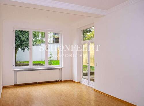 Wohnzimmer - 2 Zimmer Etagenwohnung zur Miete in Hamburg