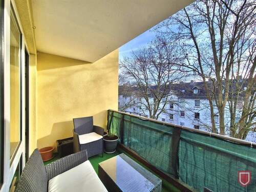 Balkon - Großzügige Maisonettewohnung mit 4 Zimmern und Balkon