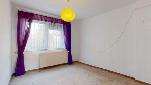 Zimmer EG 2. Foto.jpg - 