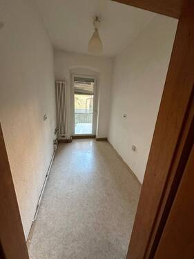 IMG_3915.jpg - Etagenwohnung mit 68,00 m² in Weißenfels zur Miete