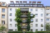 Hausansicht - Bestes Neuhausen - idyllische 3-Zi-Whg mit Altbaufeeling, Wohnküche und großem Balkon zum Innenhof.