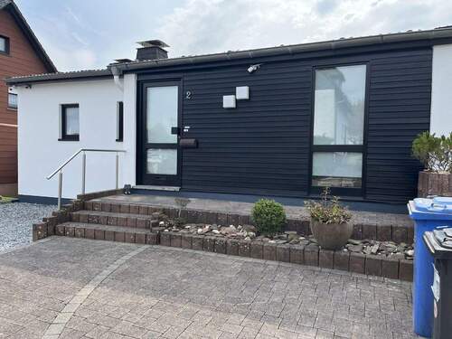 Bild 1 - Einfamilienhaus - 220.000,00&nbsp;EUR Kaufpreis, ca.&nbsp; 114,00&nbsp;m&sup2;&nbsp;Wohnfl&auml;che