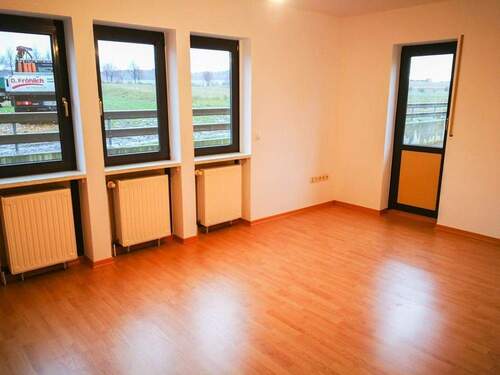 Wohnzimmer - Etagenwohnung mit 62,00 m&sup2; in Wölfersheim zur Miete