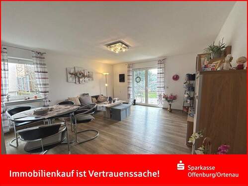 Großer Wohn-/Essbereich - Achern - Gut vermietete 3-Zimmer-Wohnung mit Terrasse und Gartenanteil!