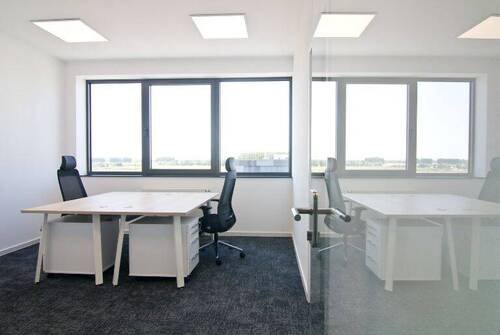 Büro 1 (Rheinblick) - Rheinblick im Neubau: Moderner CoWorking-Schreibtischplatz sofort verfügbar