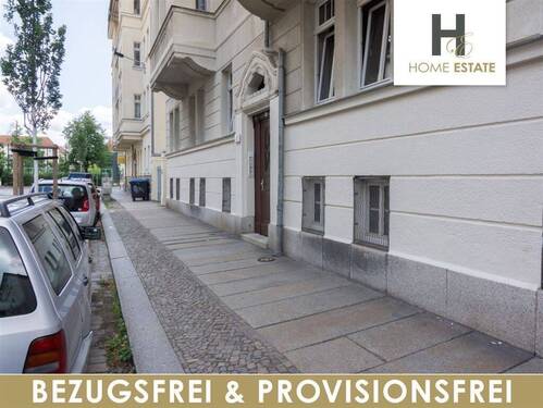Eingangstür - 3 Zimmer Etagenwohnung zum Kaufen in Leipzig