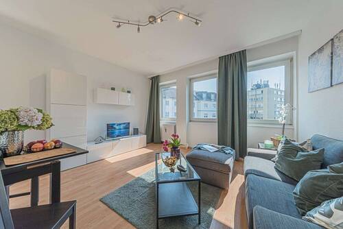 Wohnen - 2 Zimmer Etagenwohnung in Frankfurt am Main