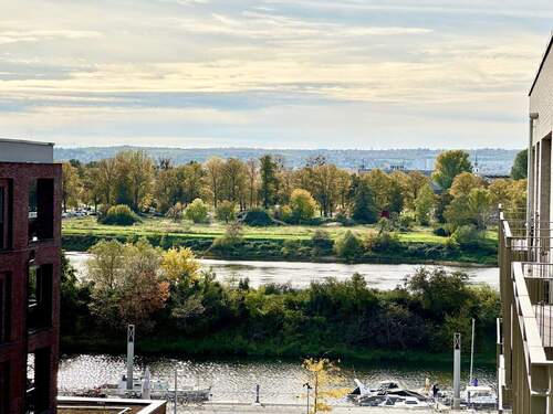 Ausblick - 3 Zimmer Etagenwohnung zur Miete in Dresden