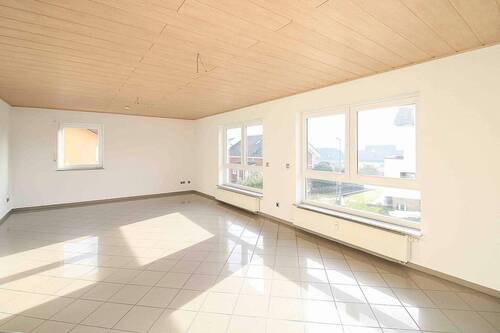 Wohnbereich EFH - Einfamilienhaus mit 205,20 m&sup2; in Sinn zum Kaufen