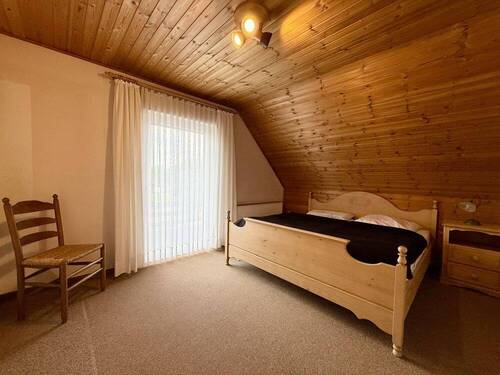 Schlafzimmer DG - 