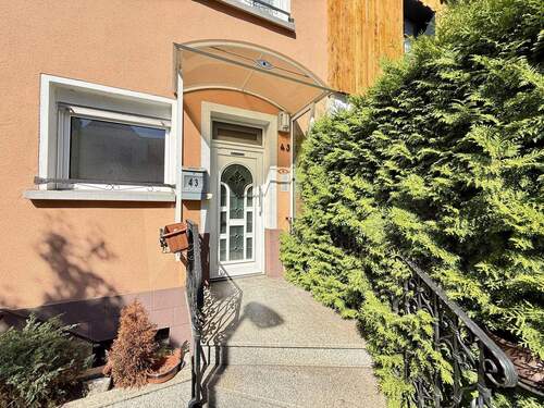 2 - 6 Zimmer Mehrfamilienhaus, Wohnhaus zum Kaufen in Dillingen