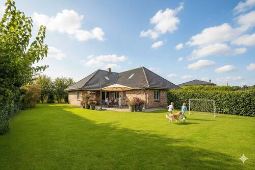 Gartenansicht - 7 Zimmer Niedrigenergie (A+) Einfamilienhaus