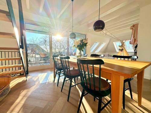 Essbereich - Luxus pur: 2020 neu erbaute 4-Zimmer Maisonettwohnung über den Dächern von Essen