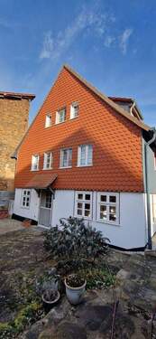 Rückseite - Mehrfamilienhaus, Wohnhaus mit 260,00 m&sup2; in Immenhausen zum Kaufen