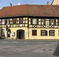 HISTORISCHES FACHWERKHAUS (EINZELDENKMAL) IN BAMBERGS INNENSTADT
