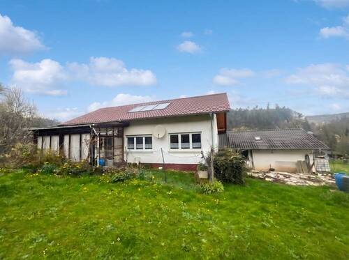 Gartenansicht 5 - Einfamilienhaus mit extra großem Garten in Ortsrandlage von Sulz-Fischingen