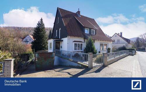 Objektansicht - 4 Zimmer Einfamilienhaus zum Kaufen in Langelsheim