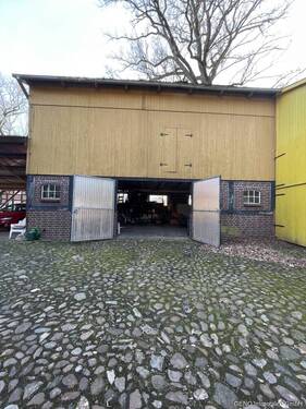 Werkstatt - Mehrfamilienhaus, Wohnhaus zum Kaufen in Ganderkesee