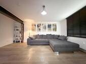 Wohnzimmer - 3 Zimmer Etagenwohnung zum Kaufen in München