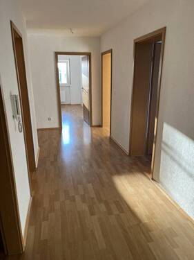 Flur - 3 Zimmer Etagenwohnung in Schwetzingen