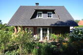 Hausansicht - 4 Zimmer Einfamilienhaus in Falkensee