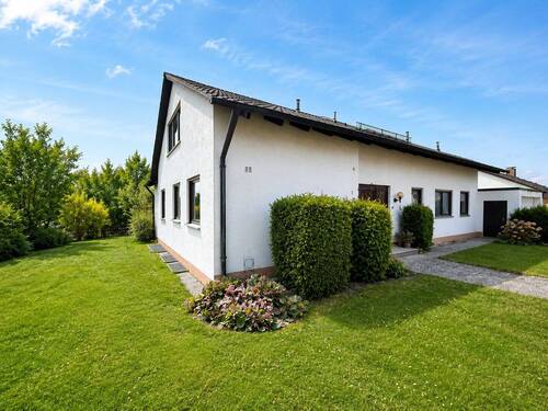 gepflegter Gartenbereich - 