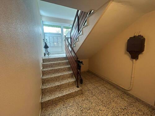 2_Hauseingang.jpeg - 3 Zimmer Etagenwohnung zum Kaufen in Dortmund