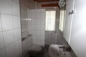Bad 1 - 6 Zimmer Einfamilienhaus in Gera