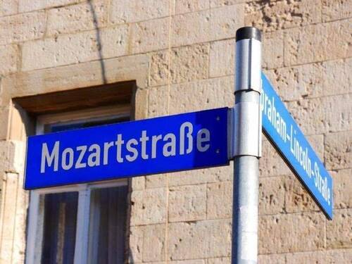 Mozart Ecke Lincoln - Etagenwohnung mit 63,10 m&sup2; in Weimar zur Miete