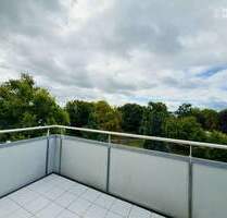 Lichtdurchflutete DG-Wohnung in ruhiger Lage von Kornwestheim