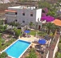 Herrenhausfinca mit mehrern Gästehäusern, Pool und grandiosem Blick nach La Gomera! - Adeje
