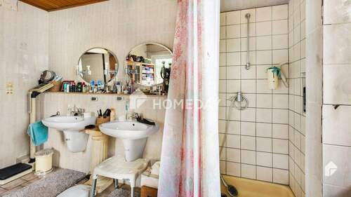 1. OG Badezimmer 3 - 