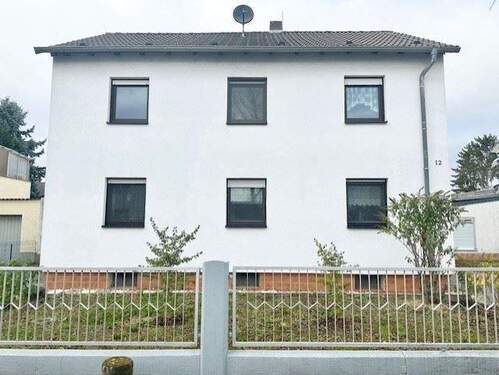 Hausansicht - 9 Zimmer Mehrfamilienhaus, Wohnhaus zum Kaufen in Griesheim