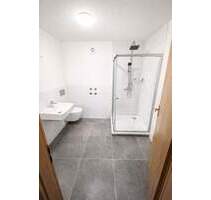 bezugsfreie & helle 2+1 Zimmer Wohnung in Untersteinbach - 100m vom Freibad entfernt