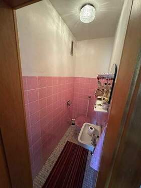 41 weiteres Gäste WC - 